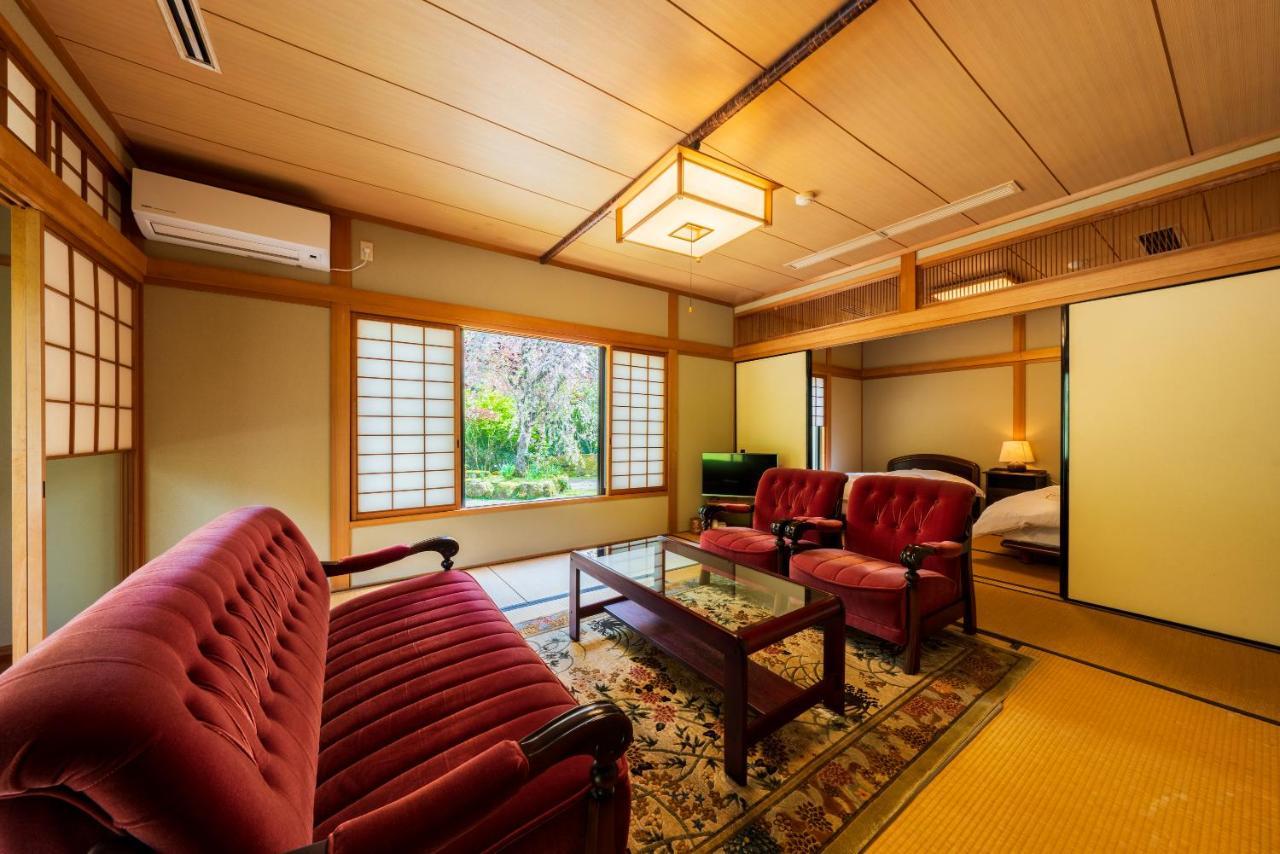 Auberge Funoki Накацу Екстер'єр фото
